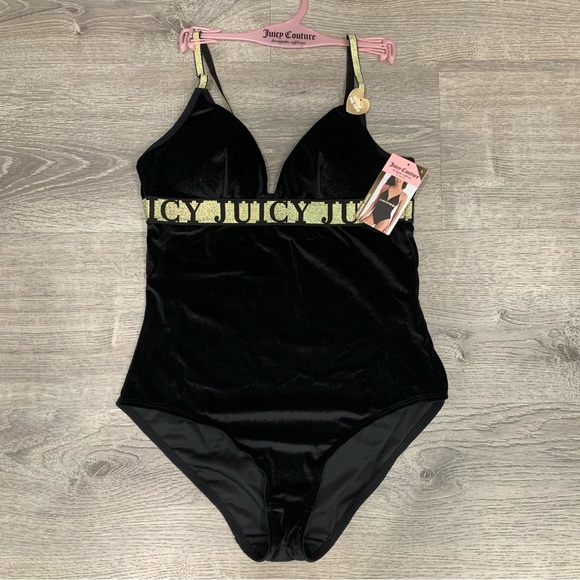 NWT Juicy Couture Velvet Holiday Bodysuit - Picture 2 of 6